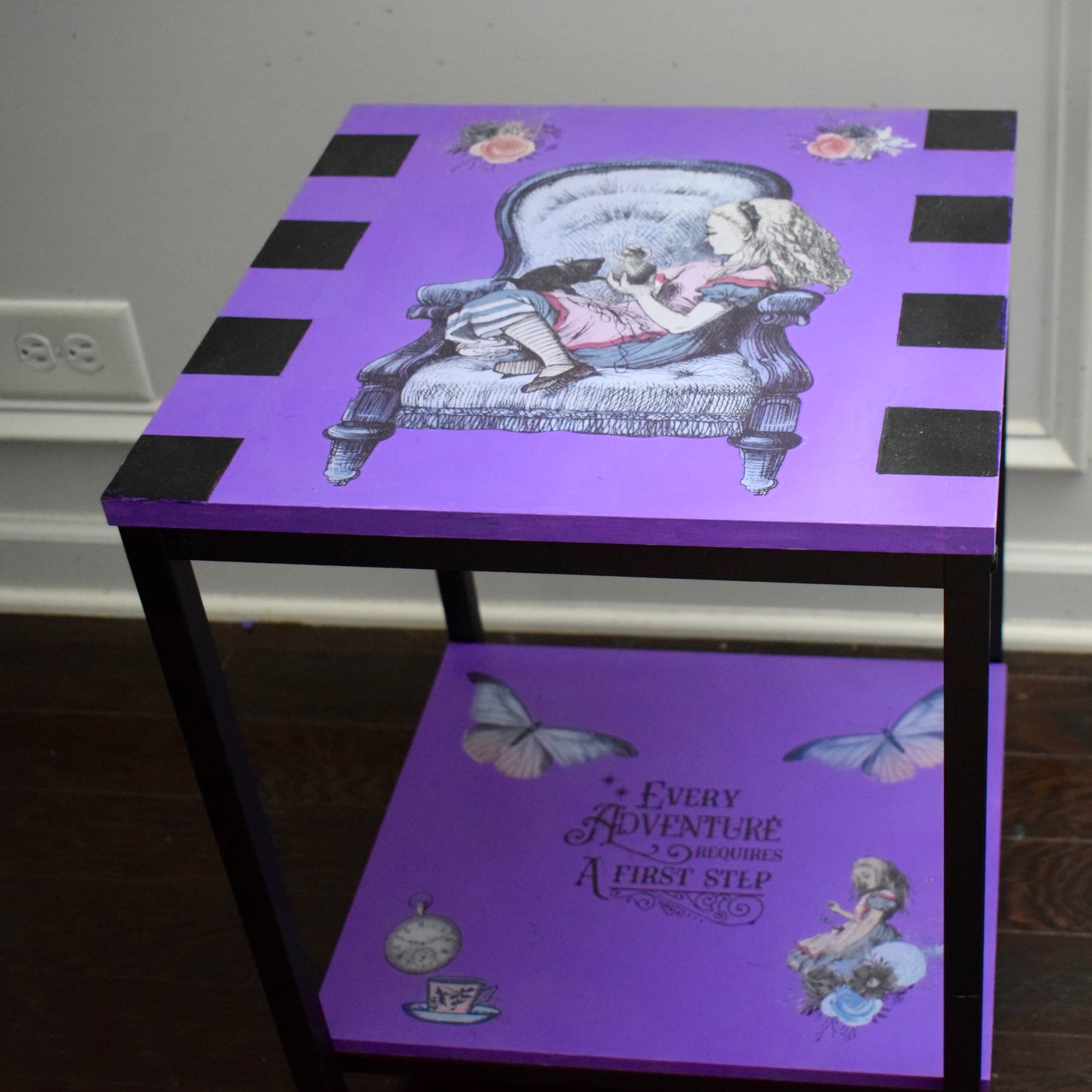 Alice in Wonderland side table