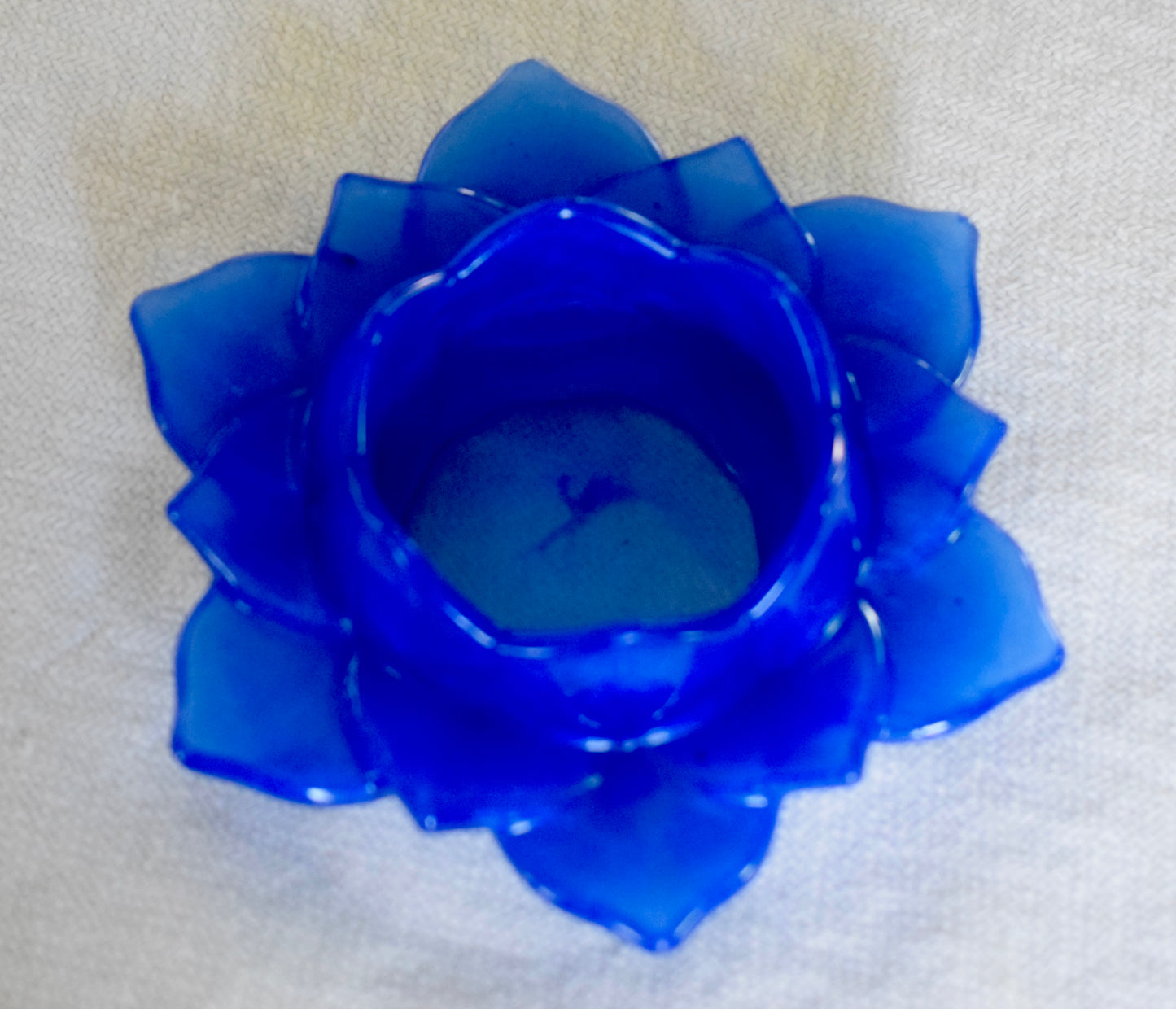 Resin lily pad or lotus candle holder