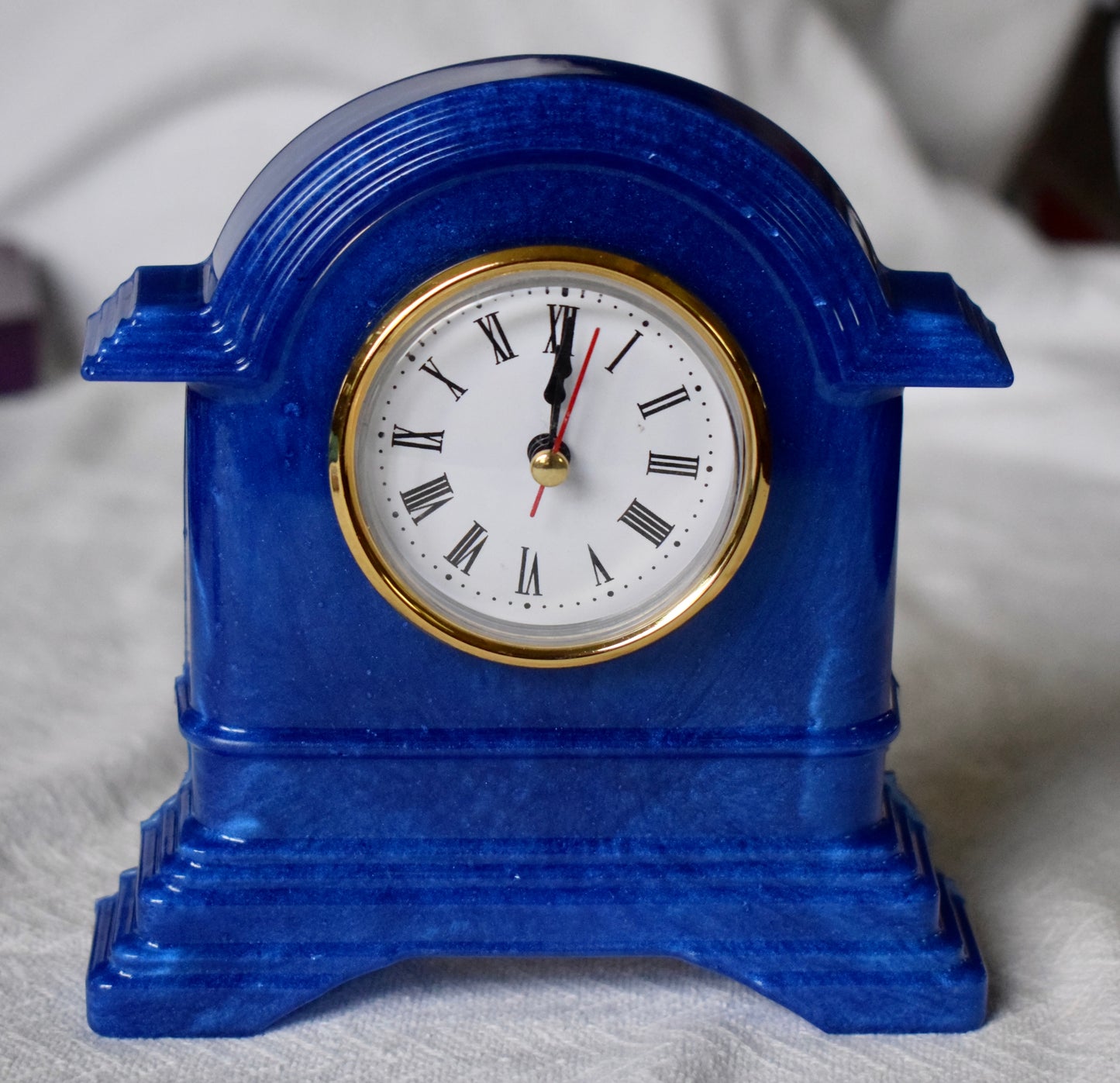 Small resin Mantle or Desktop Clocks