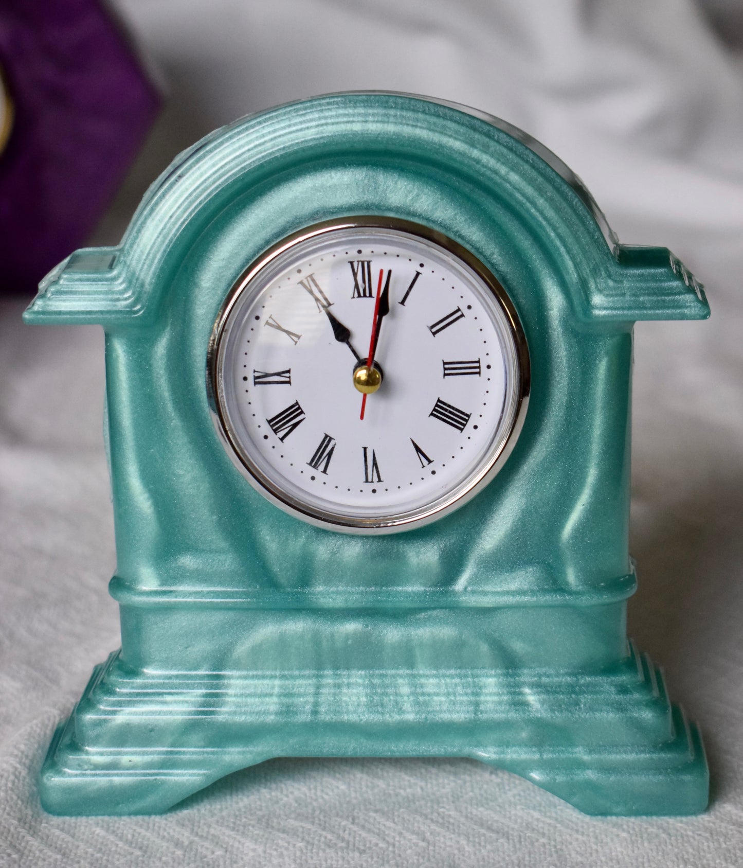 Small resin Mantle or Desktop Clocks