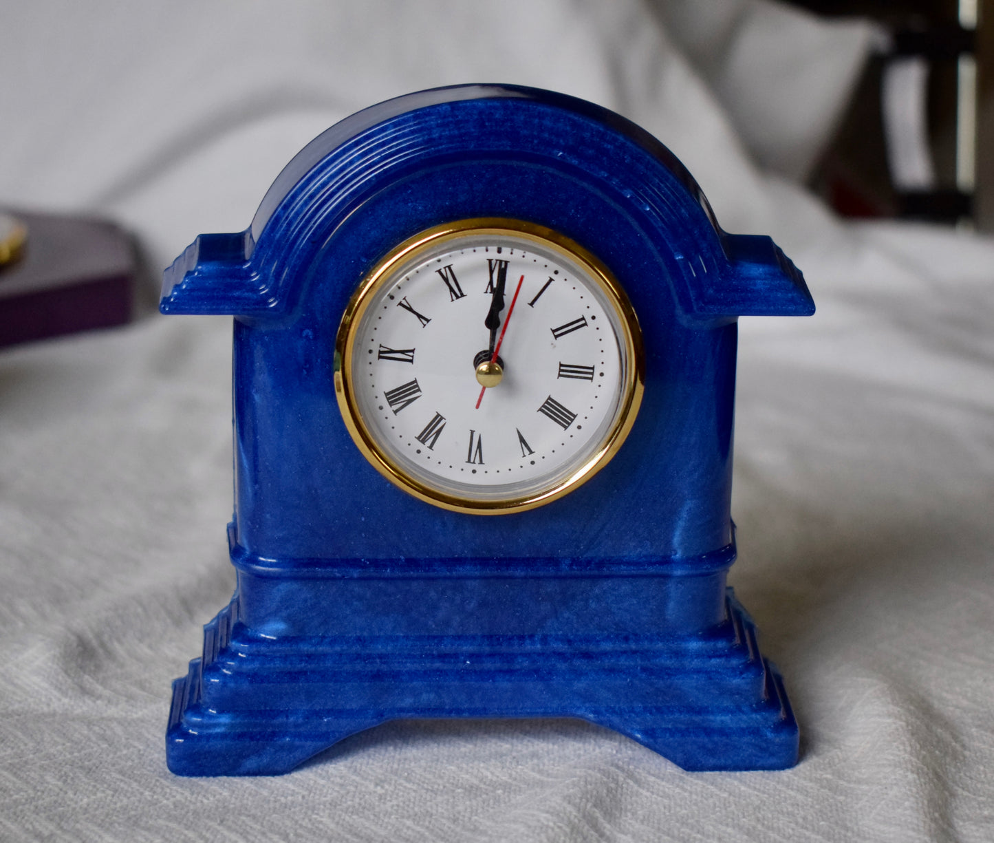 Small resin Mantle or Desktop Clocks